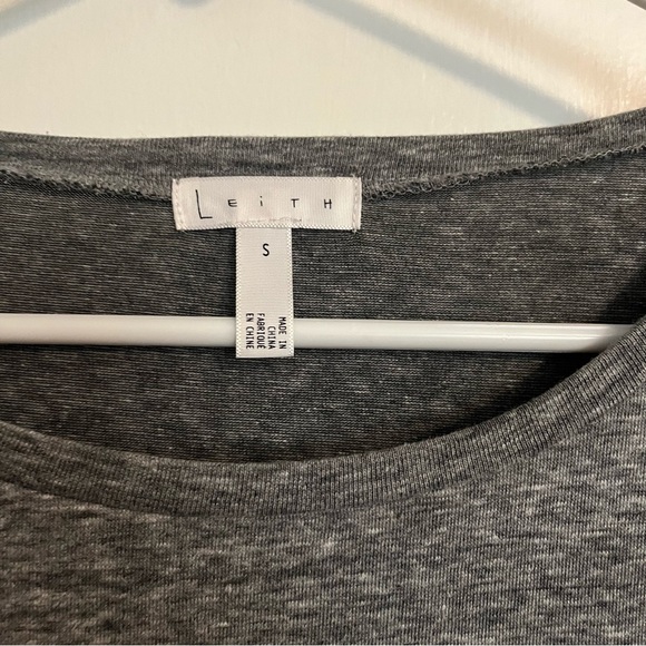 Leith Ruched Dress - Picture 4 of 4